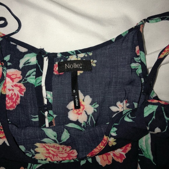 Floral Tank Top - Picture 3 of 3